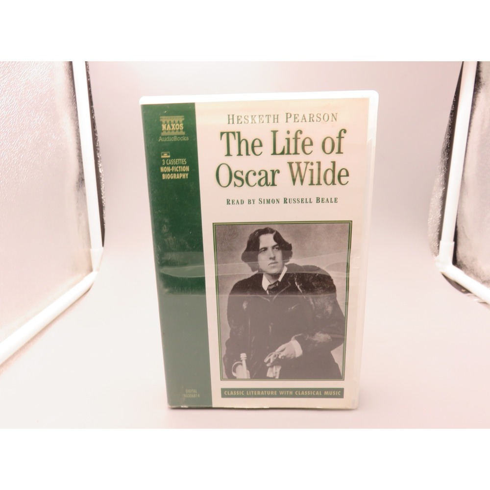 The Life of Oscar Wilde Hesketh Pearson 3 Cassette AudioBook Simon Russell Beale